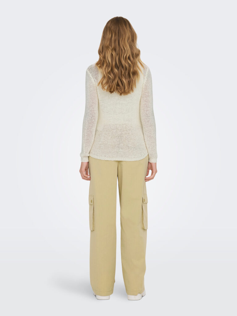 F_15194117_M_3332203_Back_1