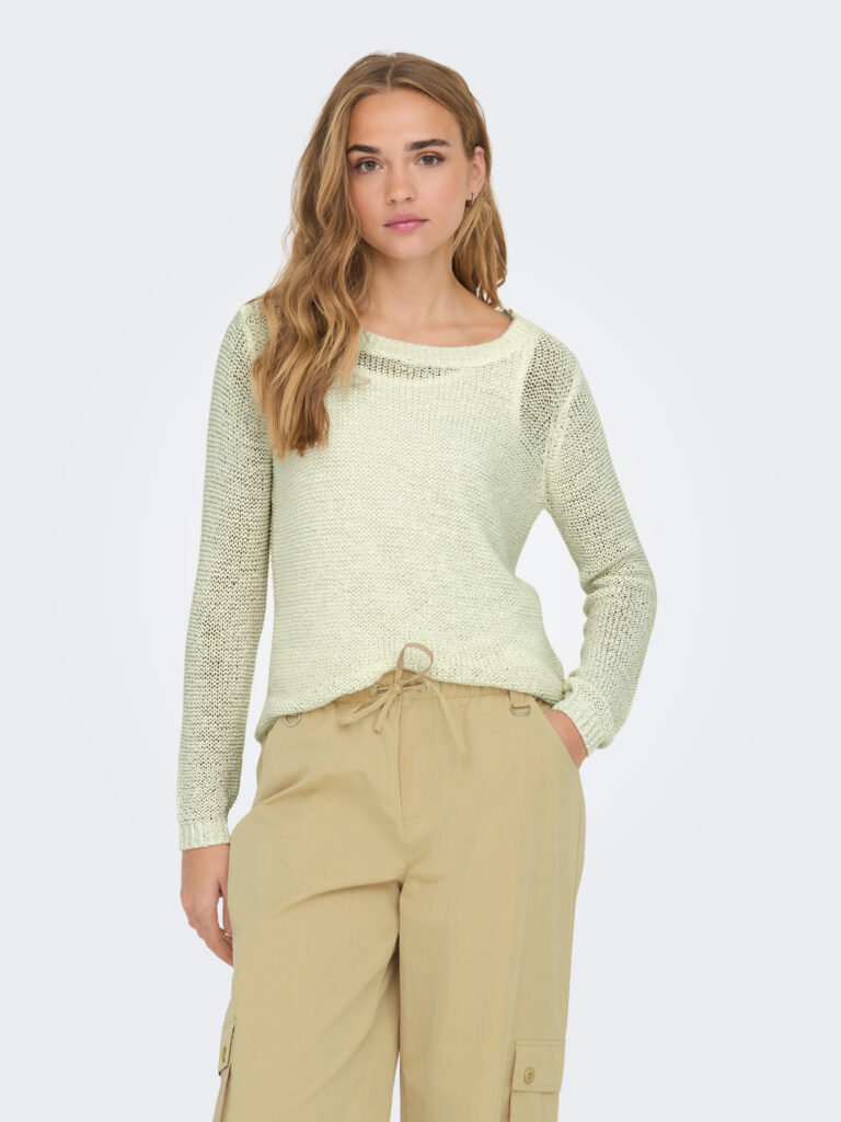 F_15194117_M_4927537_Front_1