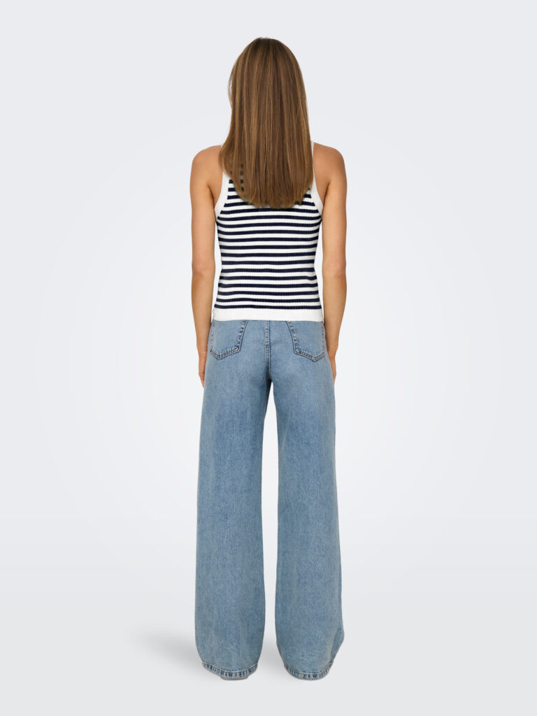 F_15287501_M_4658347_Back_1