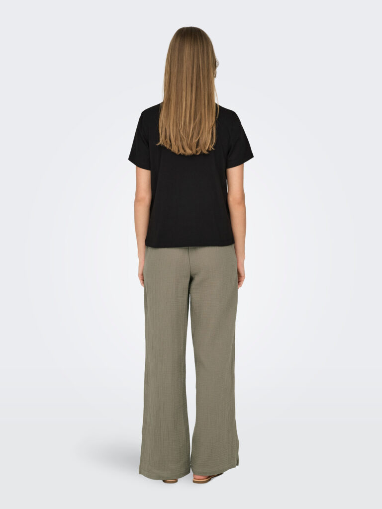 F_15322073_M_4588818_Back_1