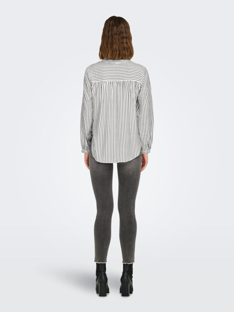 F_15343805_M_4985993_Back_1