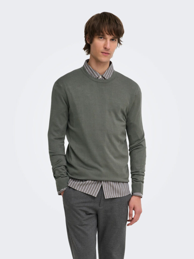 22020088.grey.007