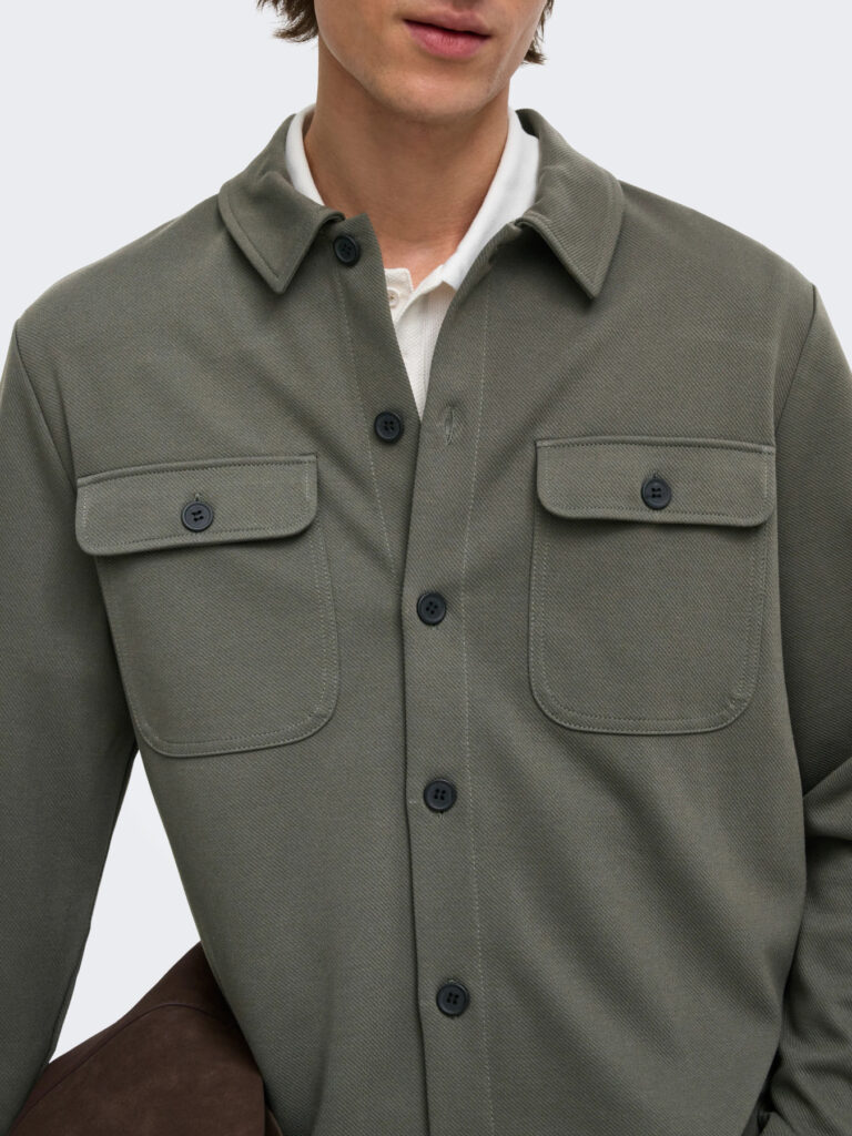 22021279.grey.005